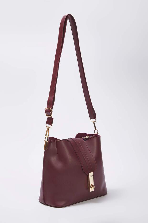 Bordowa regulowana torebka damska z krzyżowymi paskami Mini/Mała torebka miejska TAKSS25OC00046 - 4