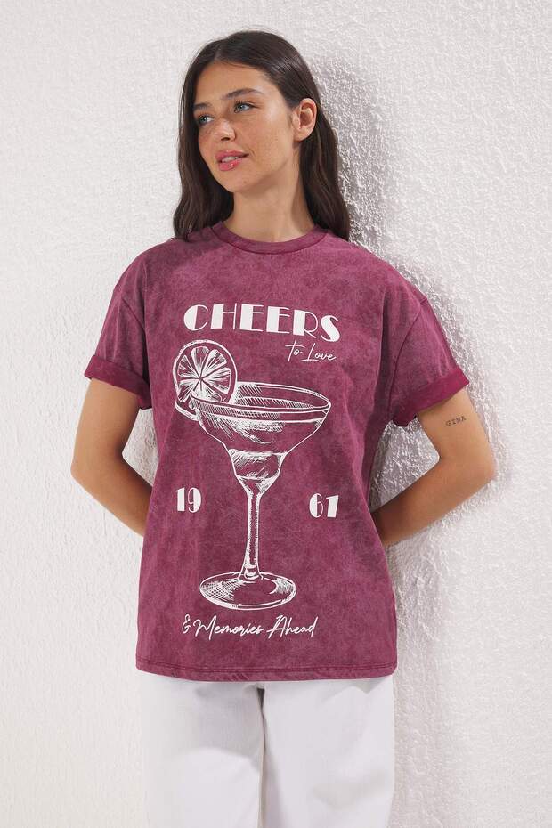 Bordo Kalın Pamuklu Baskılı Oversize/Geniş Kalıp Örme T-shirt TWOSS25TS00103 - 1