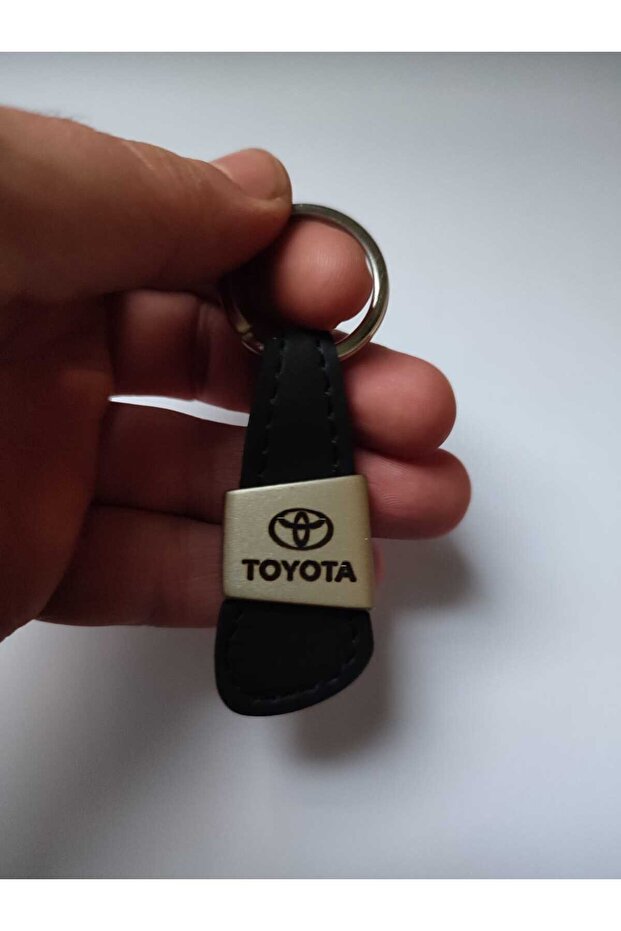 Metal Leather Keychain with Toyota Logo