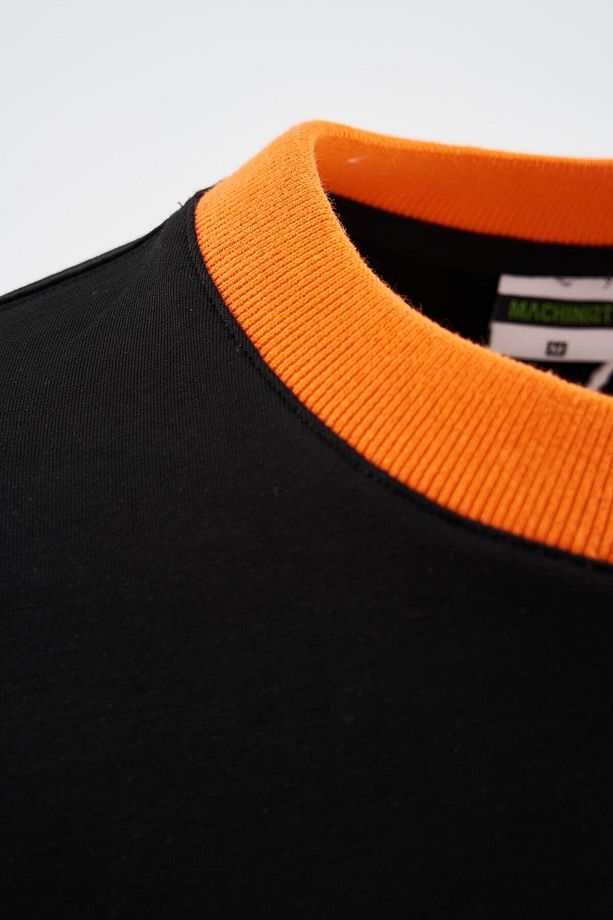 Erkek Color Gradient Embroidered Oversize Siyah Tişört - 2