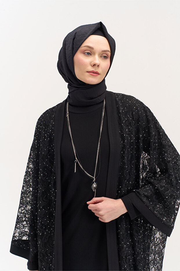 Kolye Aksesuarlı Dantelli Abaya - 7