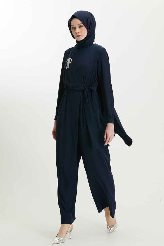 Çıkarılabilir Broşlu Pelerinli Tulum - 4