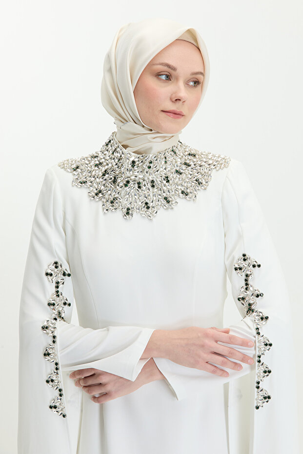 Taş İşlemeli Abiye Elbise - 5