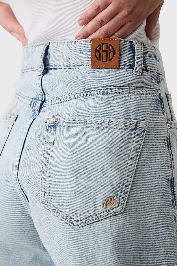 % 100 Pamuk Yırtıklı Regular Fit Yüksek Bel Mini Kot Short SHORT 053 - 5