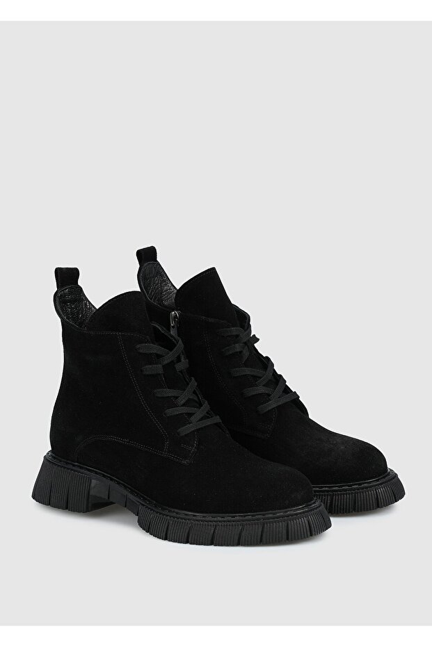 Siyah Deri Kadın Bot - 2