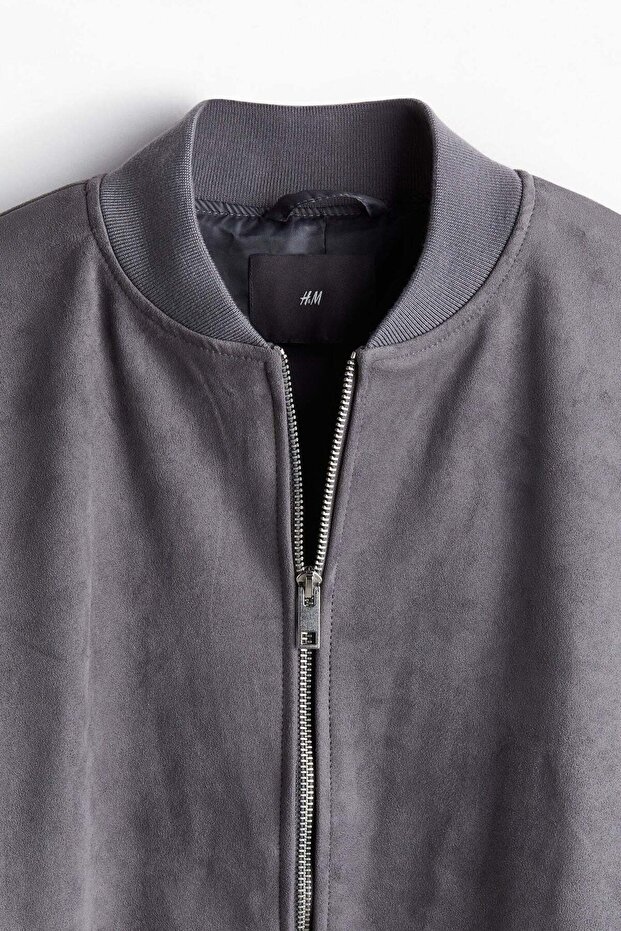 سترة بومبر بقصّة عادية - 2