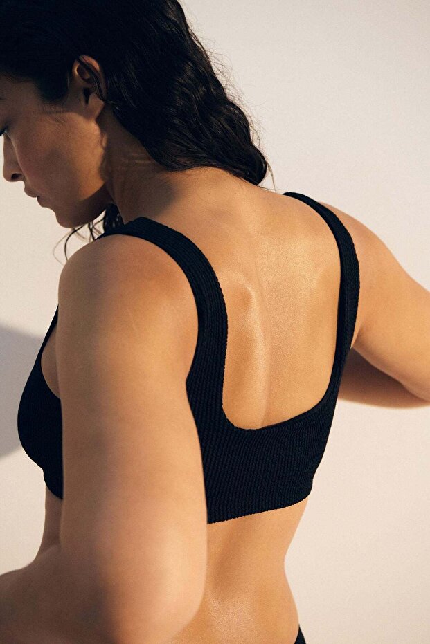 الجزء العلوي من البكيني المبطن - 5