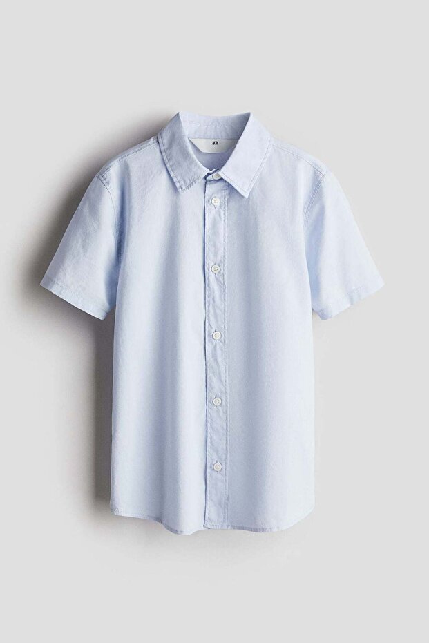 Short-sleeved cotton shirt