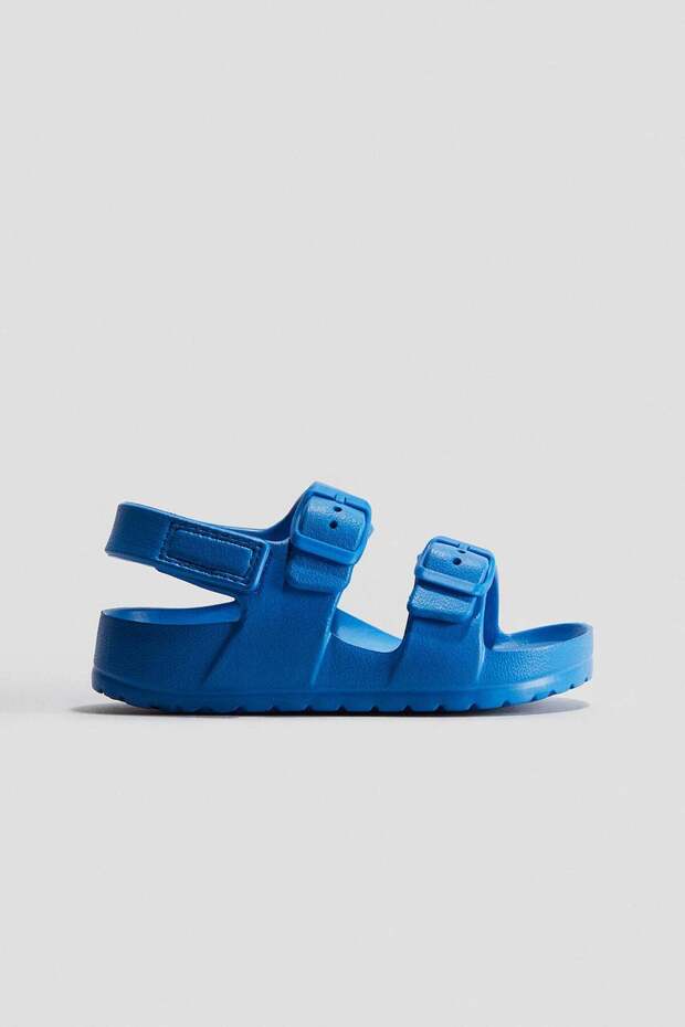 Two-strap pool shoes