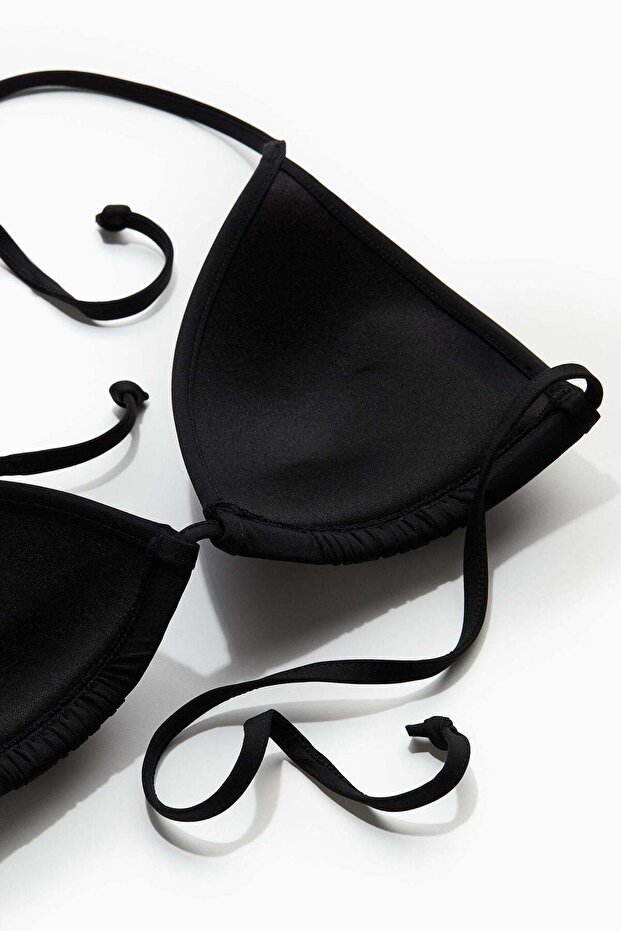 الجزء العلوي من بيكيني مثلث الشكل مع فتحة للصدر - 3