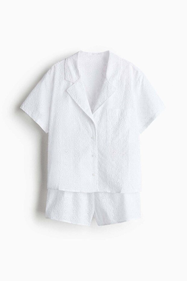 Broderie anglaise pyjamas