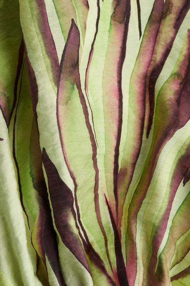 بلوزة مفتوحة الظهر - 2