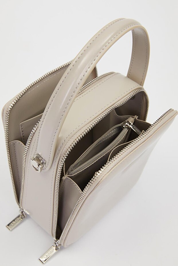 Gray Rectangular Model Shoulder Bag - 4