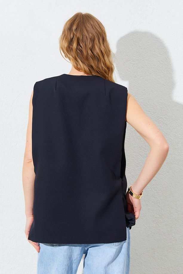 Kadın Siyah Tek Düğmeli Oversize Yelek - 6