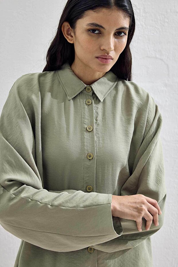 طقم بنطال كاكي أساسي كبير الحجم - 4