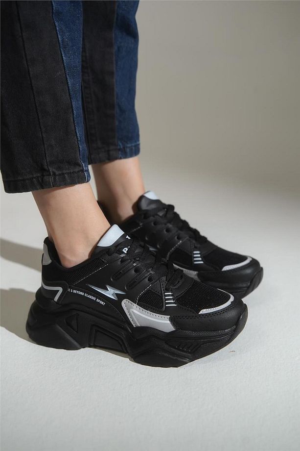 Bağcıklı Yüksek Taban Kadın Sneaker - 3