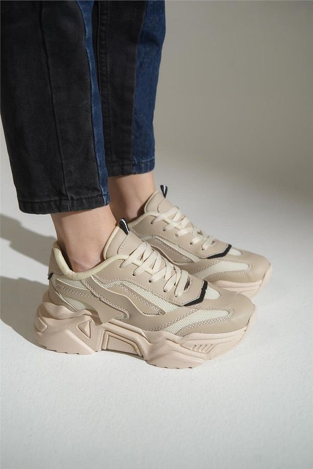 Yüksek Tabanlı Bağcıklı Kadın Spor Ayakkabı Sneaker - 1