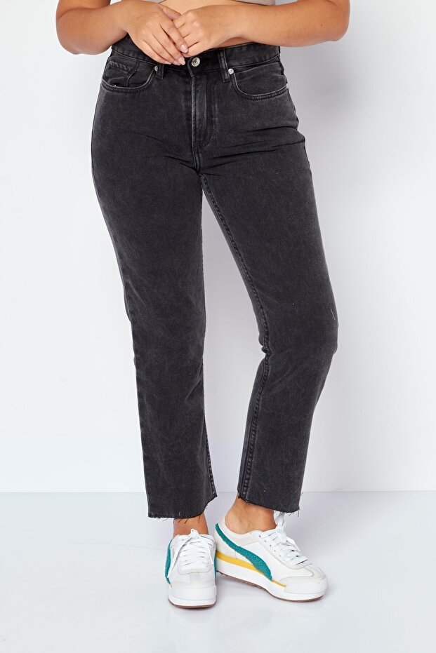 Women Regular Fit Washed Non Stretchable Jeans, Charcoal