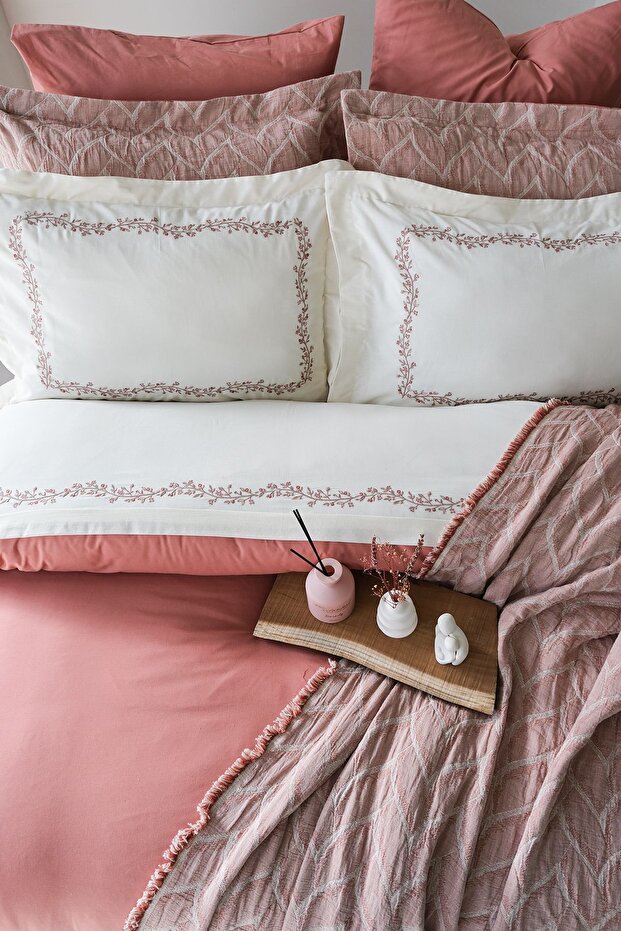 100% Cotton Daphne Embroidered Dowry Muslin Bedspread Duvet Cover Set 9 Pcs.