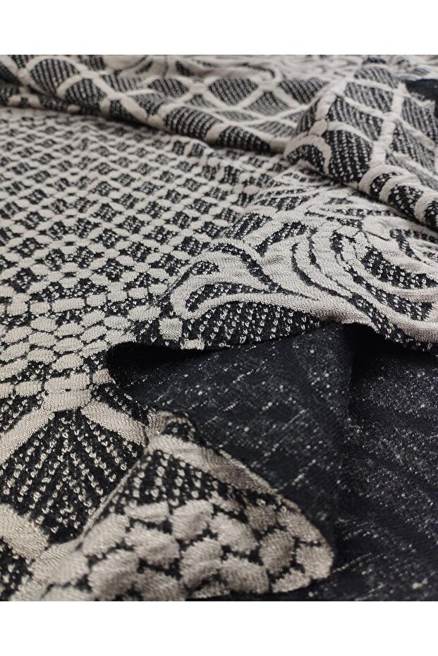 Black Beige Thin Soft Knitted - 150 cm