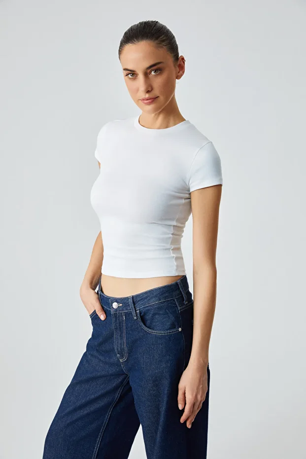 HOPEWELL Kadın Yuvarlak Yaka Örme Slim Fit Beyaz T-Shirt - 4