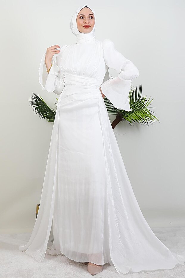 Yoryo Dress with Flared Sleeves White