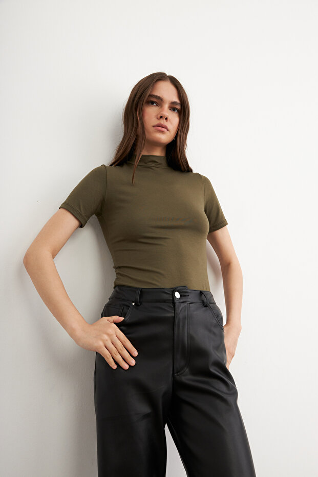 Kadın Haki Basic Kısa Kol Bluz - 6