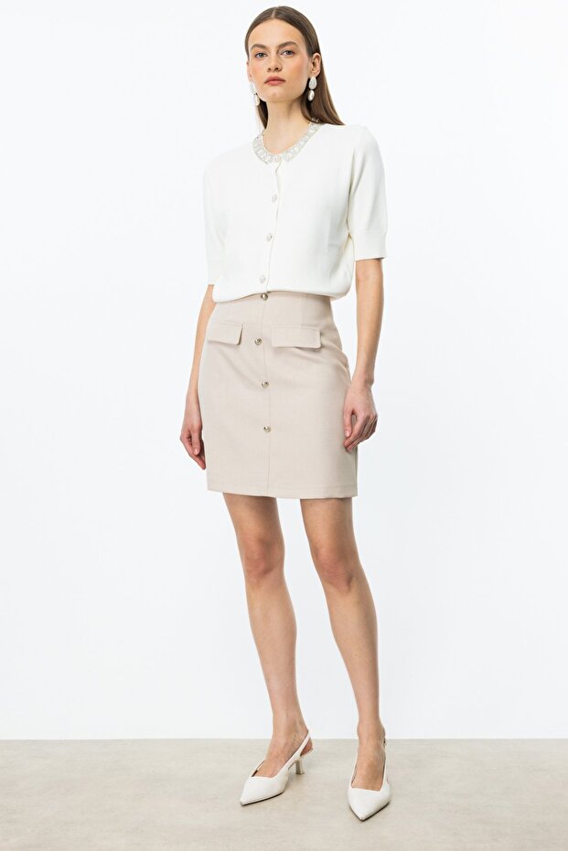 Süs Düğmeli Mini Etek - 1