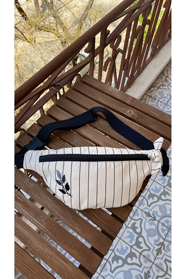 Black Gray Leaf Pattern Embroidery Embroidered Waist Bag