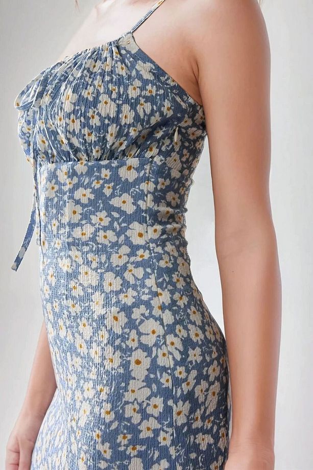 Yırtmaç Detaylı Çiçek Desenli Bodycon Midi Elbise - 3
