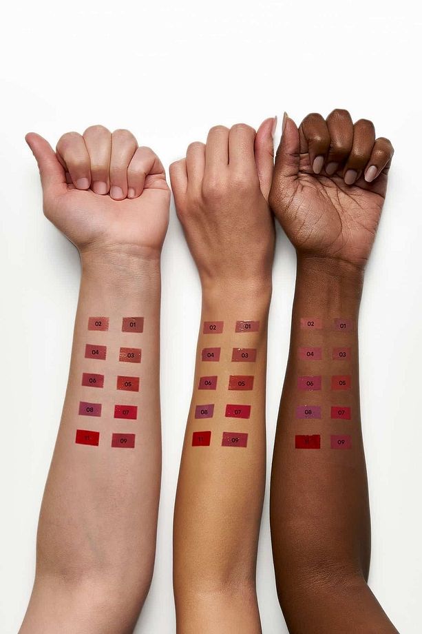 Vinyl Gloss High Shine Lipgloss 05 Ultra Parlak Dudak Parlatıcısı 4,5 ml - 5
