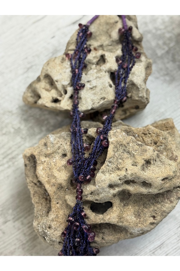 Taşlı el örmesi kolye - 4