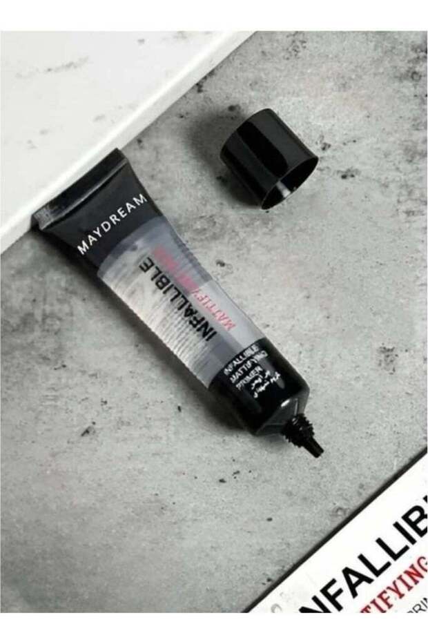 برايمر مي دريم للبشرة قبل وضع كريم الأساس بلمسة مخملية