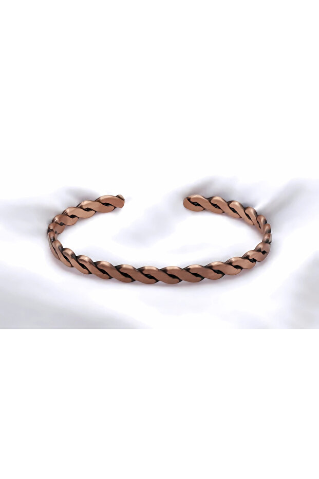 Handmade Adjustable Twisted Copper Bracelet - Original Design Where Elegance and Naturalism Meet