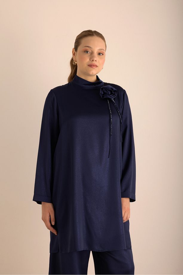 Çiçek Broşlu Varak Dokuma Kumaşlı Tunik - 6