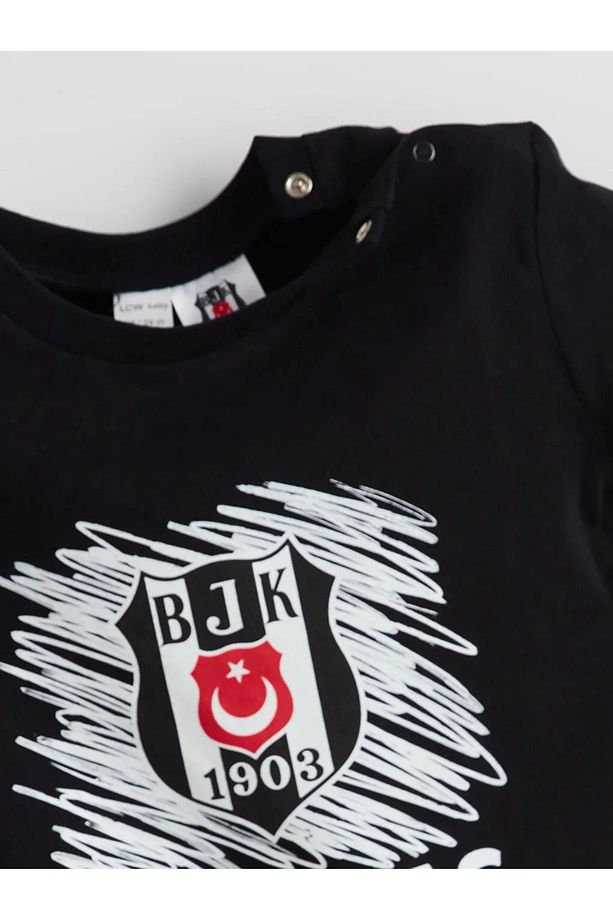 LCW Baby 1903 BJK Taraftar Baskılı Yüksek Pamuklu Erkek Bebek Şortlu Pijama Takım - 4