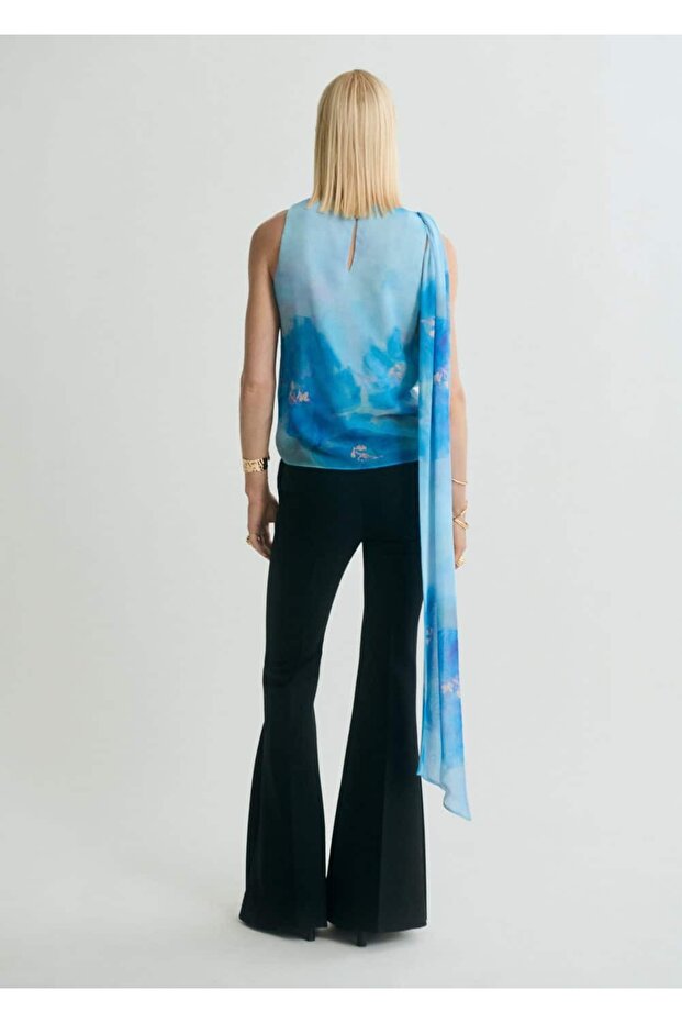 Çiçekli bağ detaylı bluz - 4