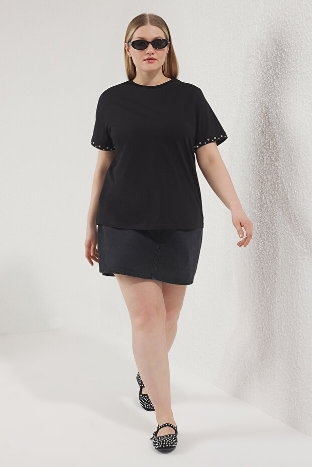 Siyah Taş Aksesuar Detaylı Regular Kalıp Büyük Beden Örme T-Shirt TBBSS25BF00077 - 2