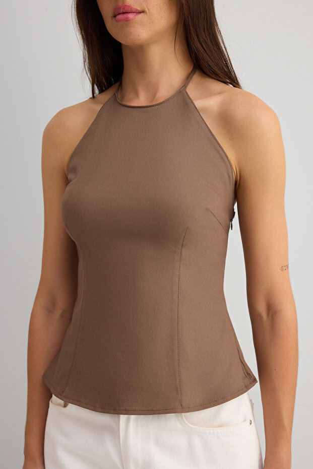 Açık Kahverengi Pamuklu İnce Gabardin Halter Yaka Dokuma Bluz TWOSS25BZ00536 - 4