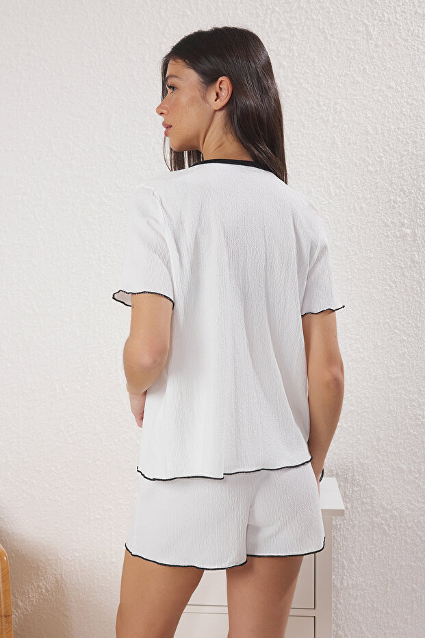 Beyaz Biye Detaylı Bürümcük Şortlu Örme Pijama Takımı THMSS25PT00438 - 4