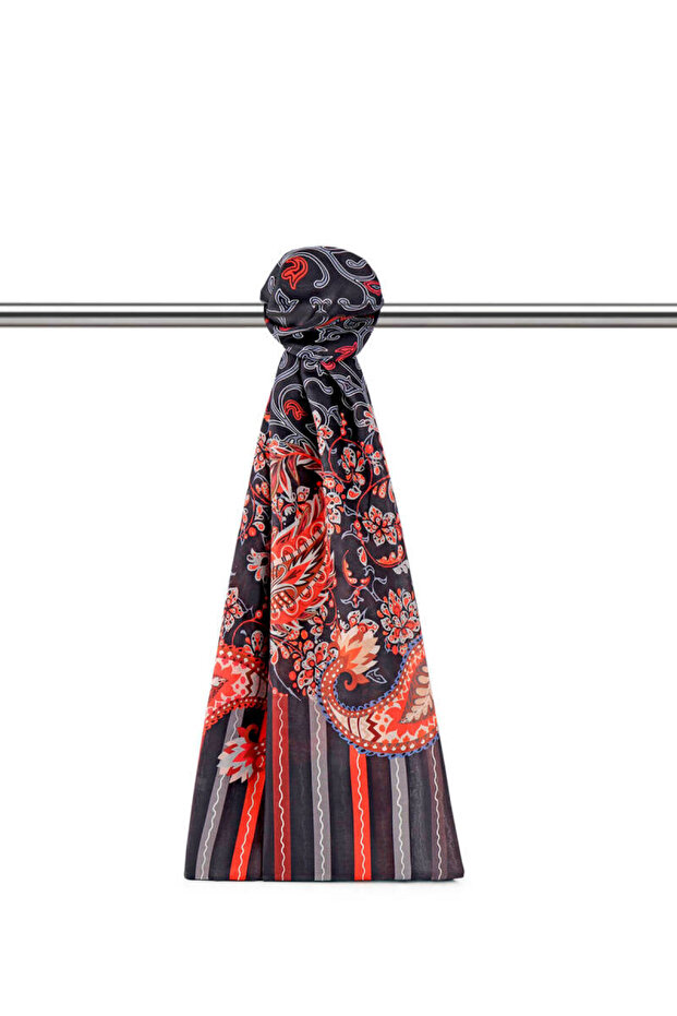 Red Ivy Pattern Soft Shawl - 1