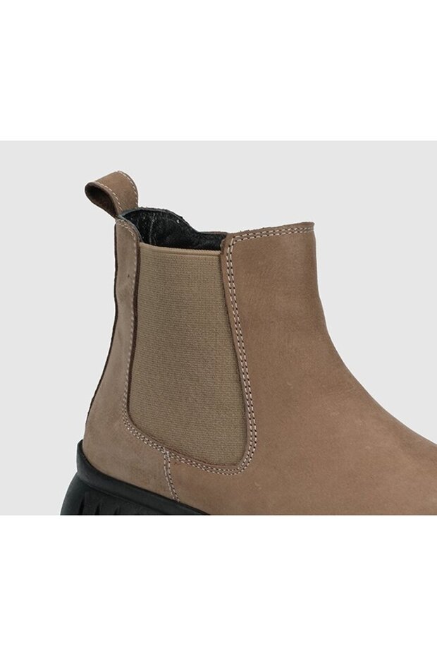 Kum Deri Kadın Bot - 5