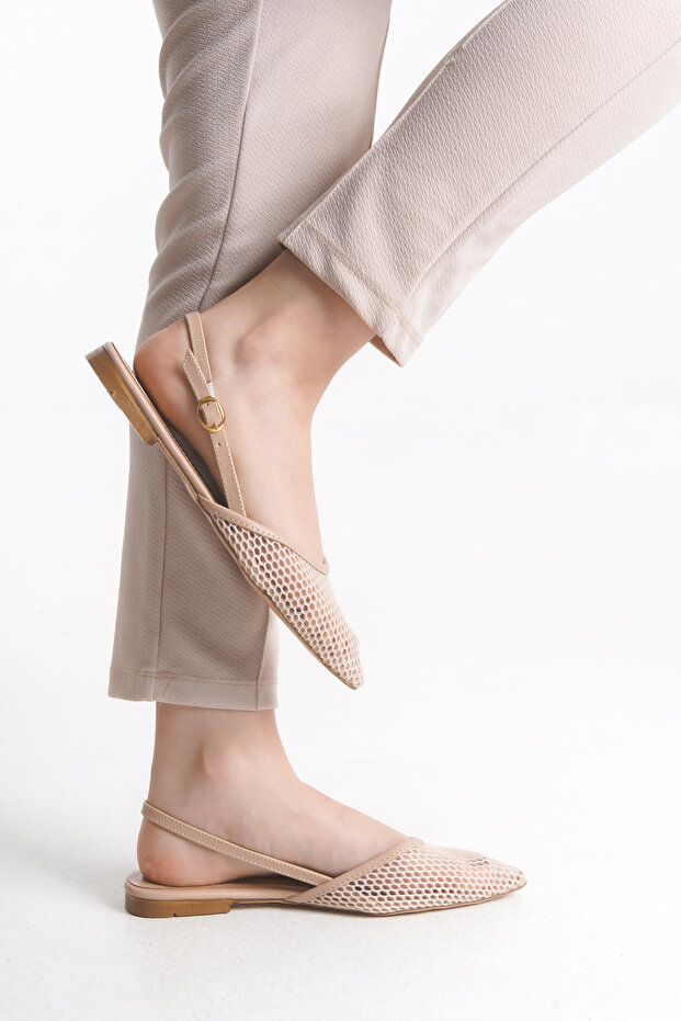 Quilaria Beige Women's Stylish Daily Perforated Adjustable Buckle Ballet Shoes