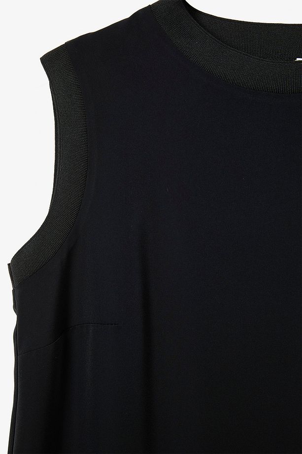 Sıfır Kollu Basic Tunik - 3