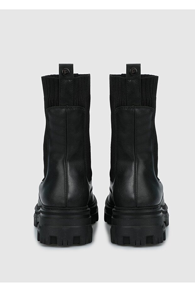 Siyah Kadın Bot - 4