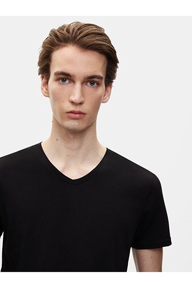 V Yaka Basıc Slım Kısa Kollu Siyah T-shırt - 4