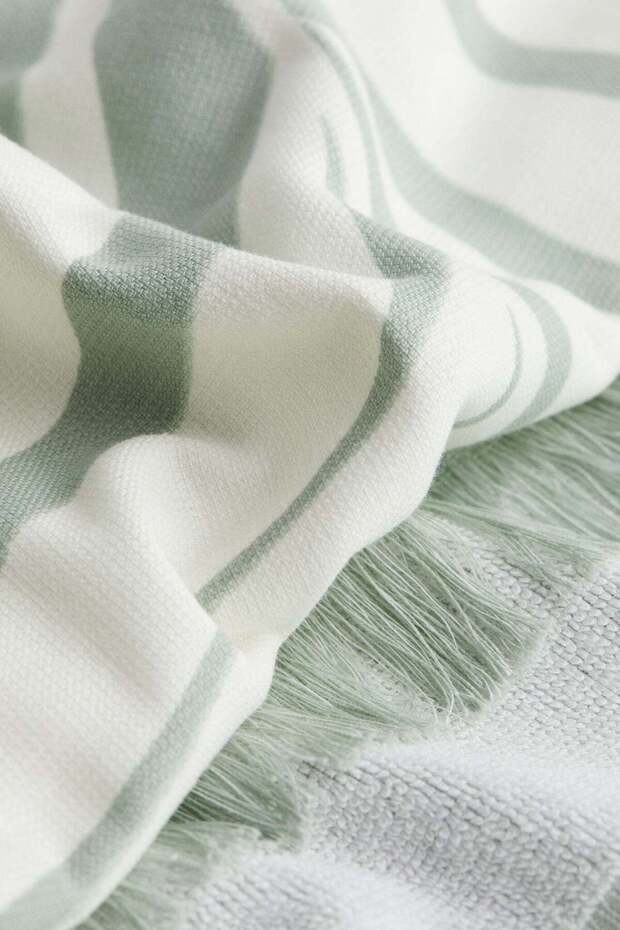 Fringed beach towel - 3