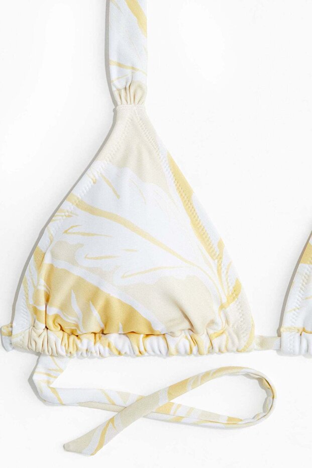 الجزء العلوي من بيكيني مثلث مبطن - 4