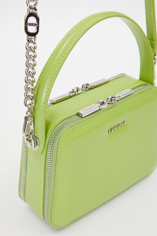 حقيبة كتف ذات مظهر مربع أخضر اللون - 3