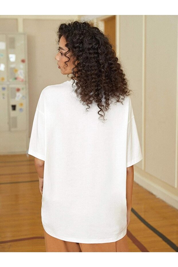 Tricou Alb Oversize Imprimat Munte - 4